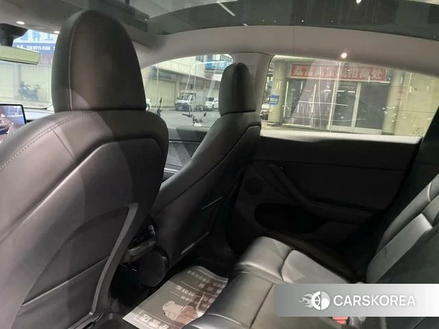 Tesla Model Y id 4182695 из Китая 17