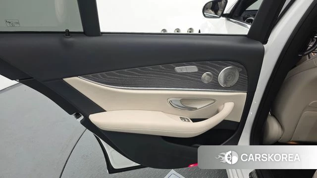 Mercedes-Benz E-Class W213 id 4608735 из Кореи 16