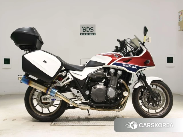 Проданный Honda CB1300SF BOLDOR 2014 из Японии