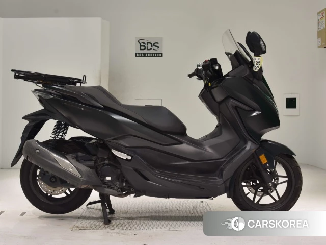 Проданный Honda FORZA 2018 из Японии