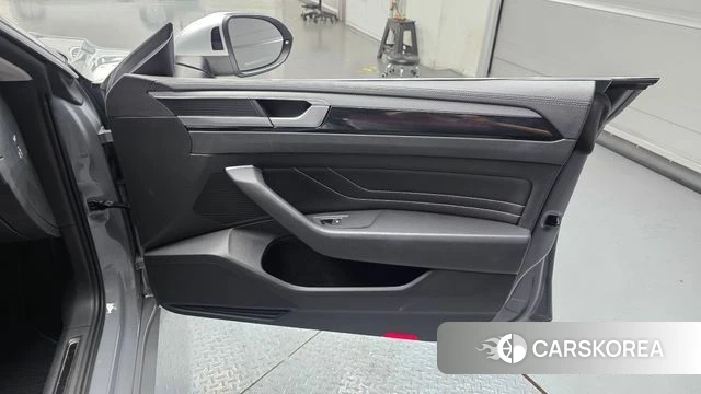 Volkswagen Arteon id 4636030 из Кореи 17