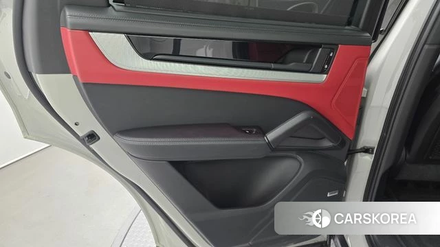 Porsche Cayenne (PO536) id 4480233 из Кореи 17