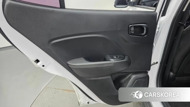 Hyundai Venue id 4482698 из Кореи 17