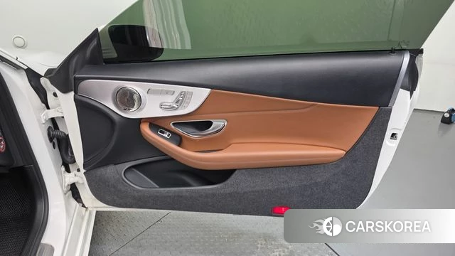 Mercedes-Benz C-Class W205 id 4269098 из Кореи 17