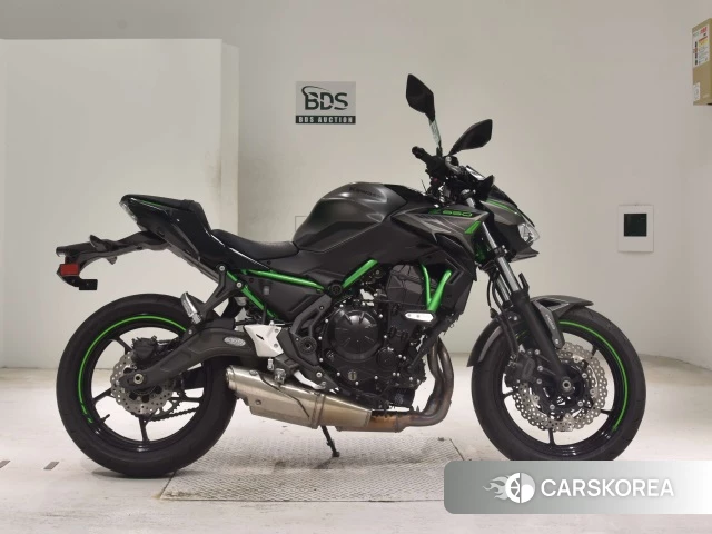 Проданный Kawasaki Z650 ABS 2023 из Японии
