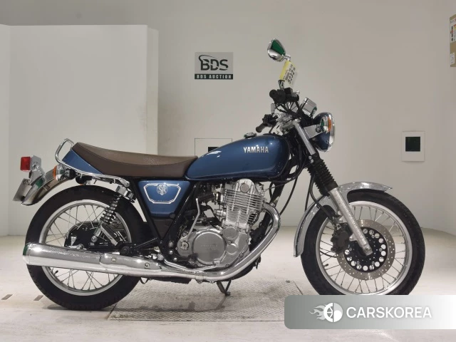 Проданный Yamaha SR400 2019 из Японии