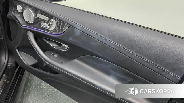 Mercedes-Benz E-Class W213 id 4702656 из Кореи 17