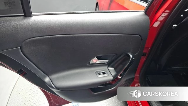 Mercedes-Benz A-Class W177 id 4424444 из Кореи 17