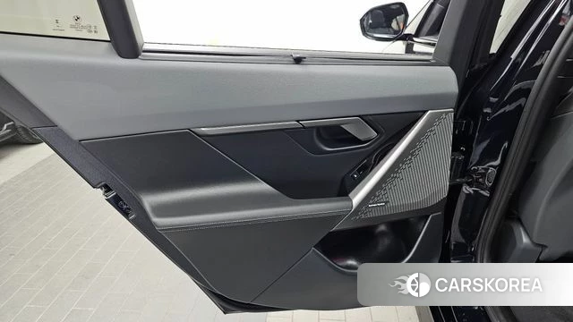 BMW 5 Series (G60) id 4729677 из Кореи 17