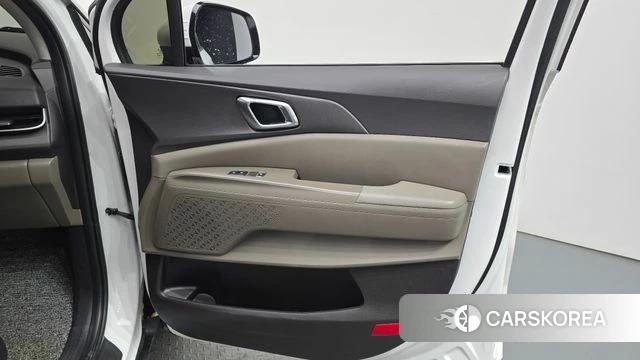Kia The New Carnival 4th Generation id 4266441 из Кореи 17