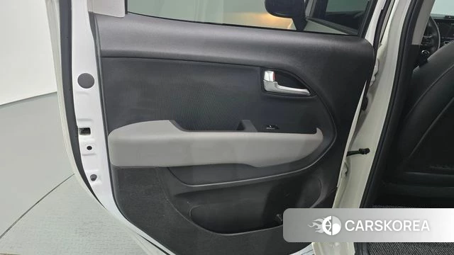 Kia The New Kia Ray id 4488410 из Кореи 17