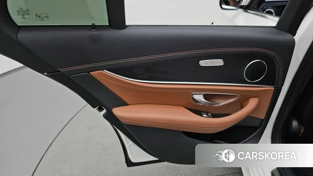 Mercedes-Benz E-Class W213 id 4231711 из Кореи 17