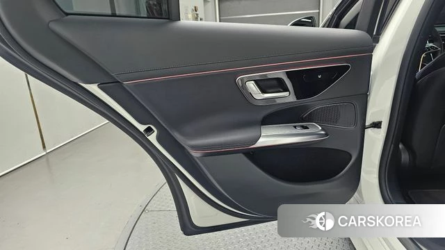Mercedes-Benz E-Class W214 id 4441673 из Кореи 17