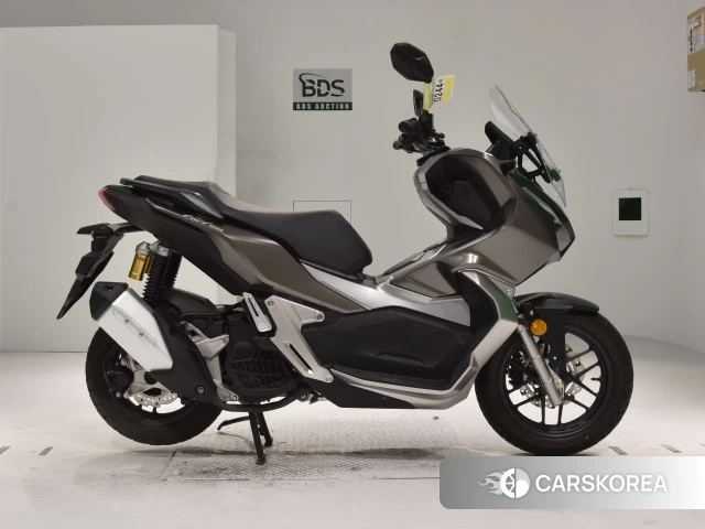 Проданный Honda ADV150 2019 из Японии, фото 2