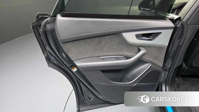 Audi Q8 (4M) id 4489558 из Кореи 17