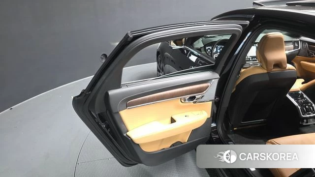 Volvo S90 id 4250030 из Кореи 17