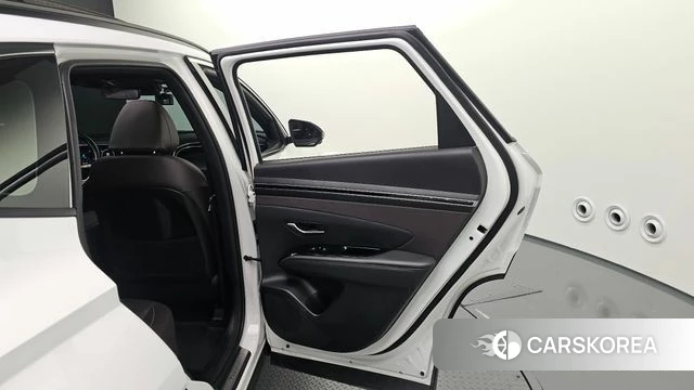 Hyundai Tucson Hybrid (NX4) id 4396233 из Кореи 17