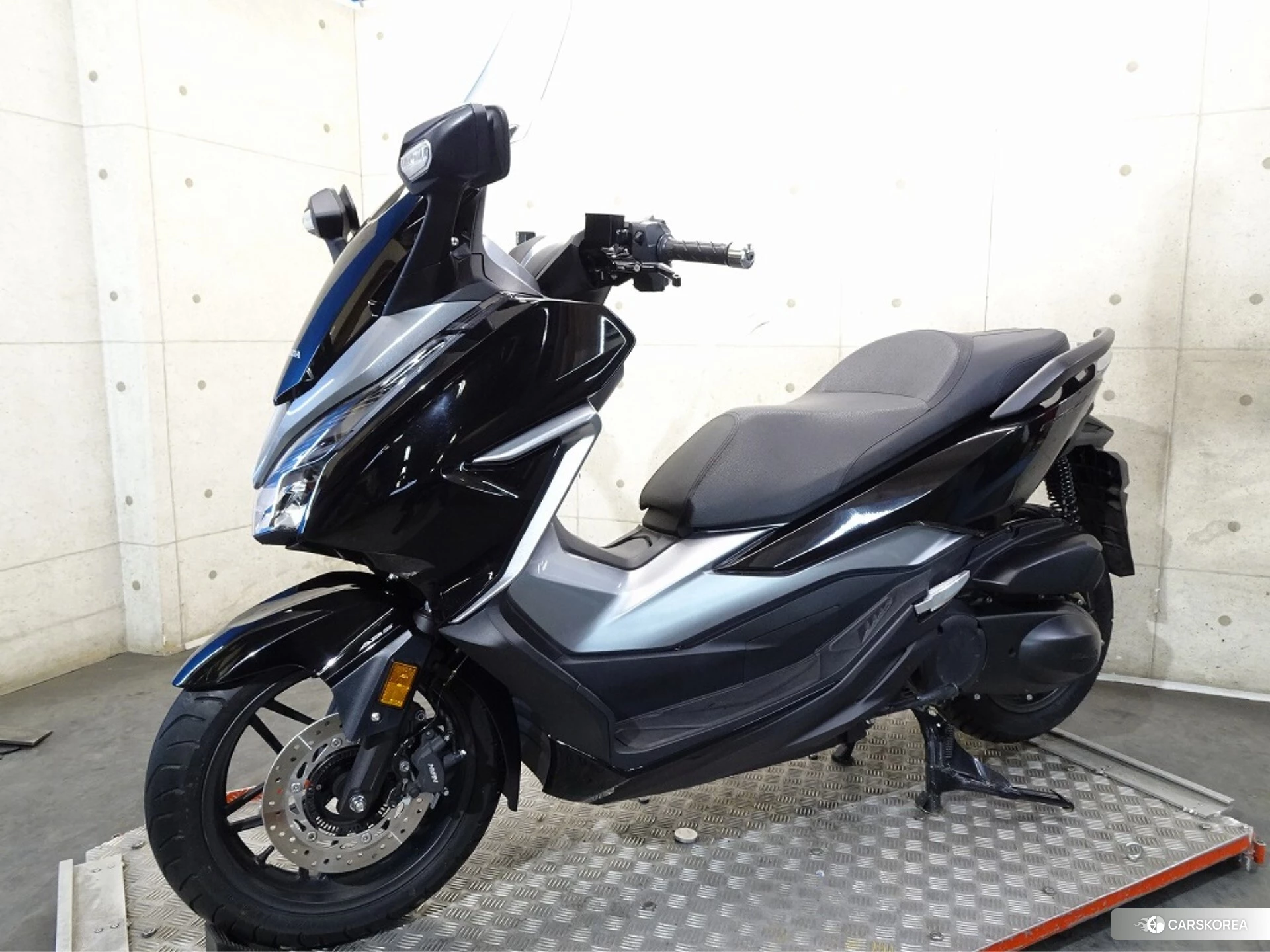 Honda FORZA id 4380212 из Японии 17