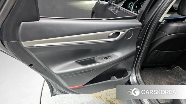 Hyundai The New Grandeur IG id 4370778 из Кореи 17