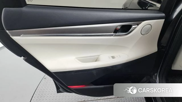 Hyundai The New Grandeur IG Hybrid id 4936389 из Кореи 17