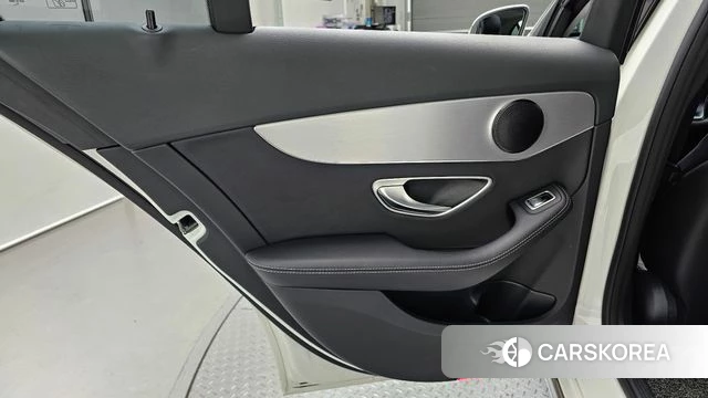 Mercedes-Benz C-Class W205 id 4425030 из Кореи 17