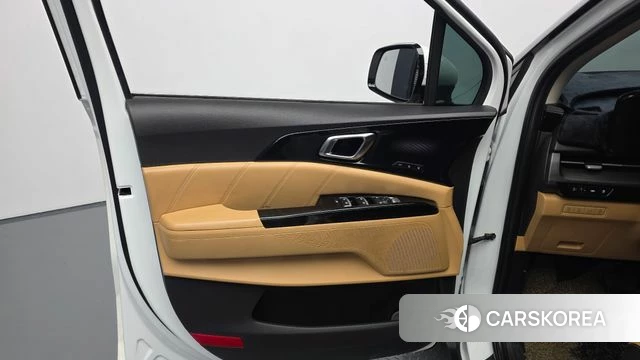 Kia Carnival 4th generation id 4232151 из Кореи 17