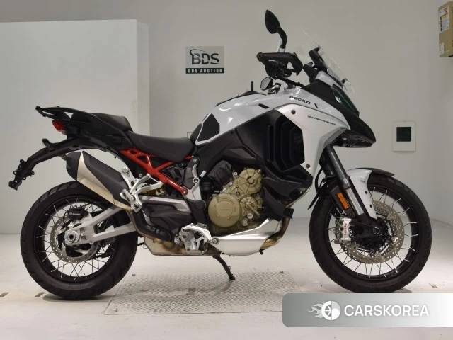 Проданный Ducati MULTISTRADA V4 S 2022 из Японии