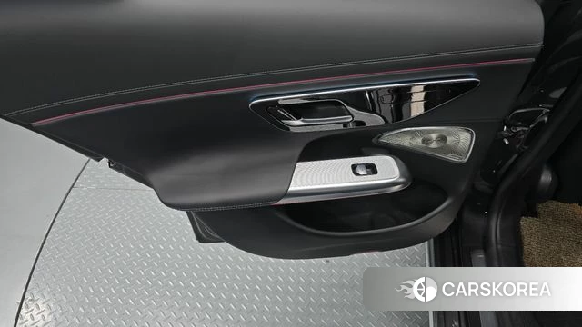 Mercedes-Benz E-Class W214 id 4834490 из Кореи 17