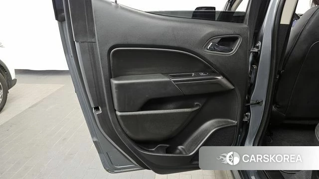 Chevrolet (GM Daewoo) Real New Colorado id 4186858 из Кореи 17