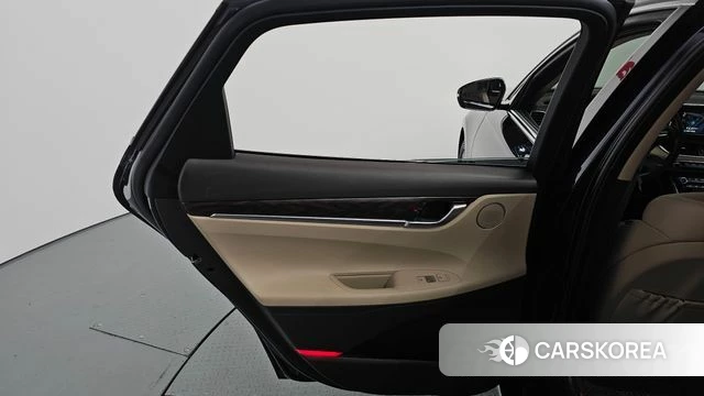 Hyundai Grandeur IG id 4363391 из Кореи 17