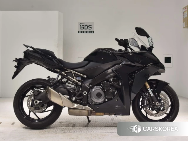 Проданный Suzuki GSX-S1000GT 2022 из Японии