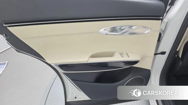 Genesis GV70 id 4444607 из Кореи 17