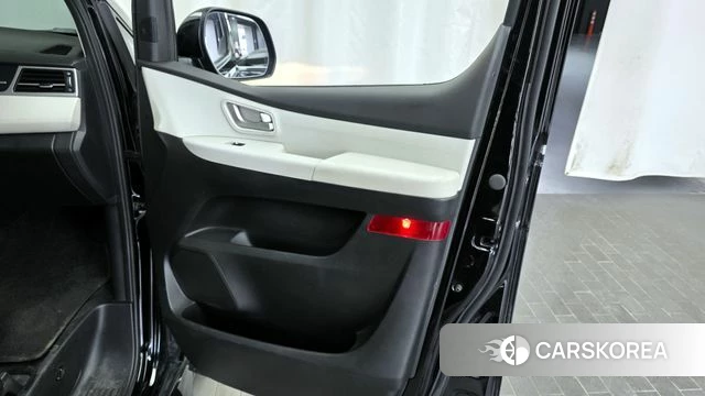 Hyundai The New Grand Starex id 4304913 из Кореи 17