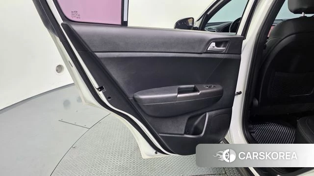 Kia Sportage The Bold id 4551786 из Кореи 17