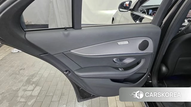 Mercedes-Benz E-Class W213 id 4568445 из Кореи 17