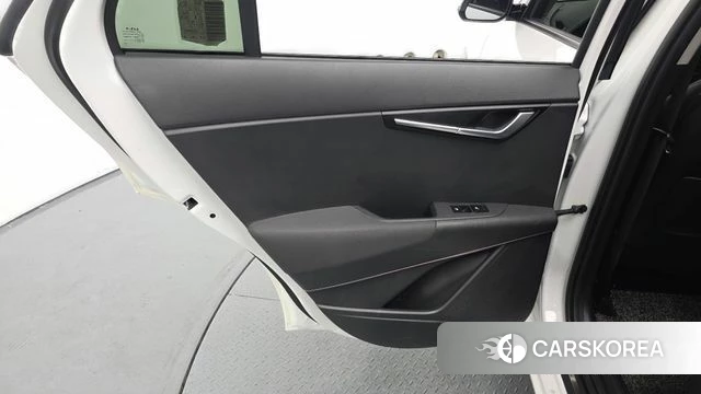 Kia Di Ol Nu Niro id 4640748 из Кореи 17