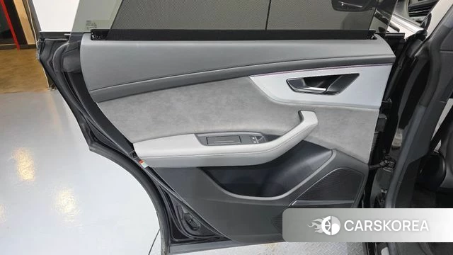 Audi Q8 (4M) id 4849134 из Кореи 17