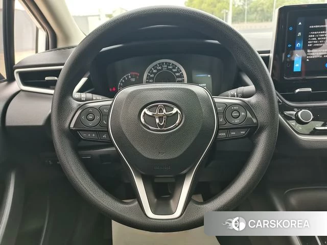 Toyota Corolla id 4257358 из Китая 17