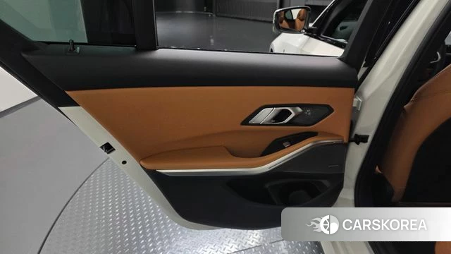 BMW 3 Series (G20) id 4853617 из Кореи 17