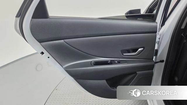 Hyundai The New Avante (CN7) id 4879608 из Кореи 17