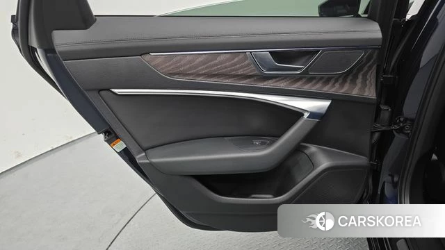 Audi A6 (C8) id 4186532 из Кореи 17