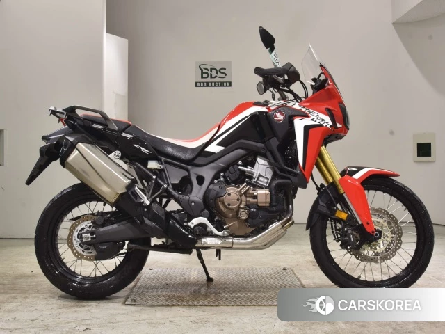 Проданный Honda CRF1000L AFRICA TWIN 2018 из Японии