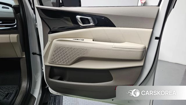 Kia The New Carnival 4th Generation id 4413748 из Кореи 17