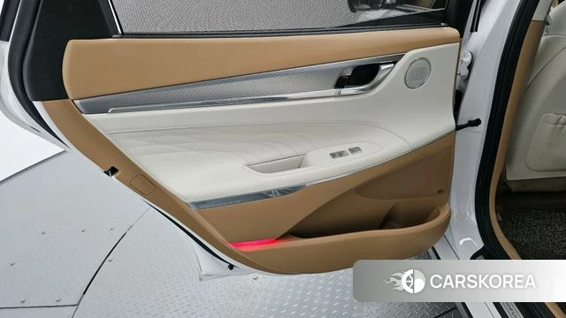 Hyundai The New Grandeur IG id 4304566 из Кореи 17