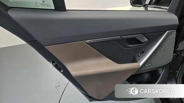 BMW 5 Series (G60) id 4222566 из Кореи 17