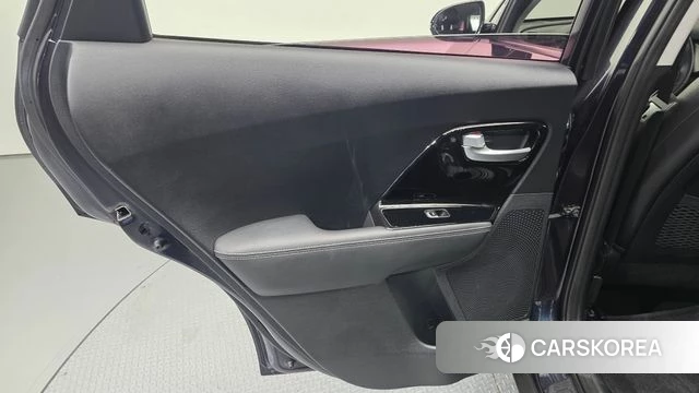 Kia Niro id 4430582 из Кореи 17