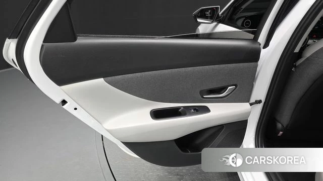 Hyundai Avante Hybrid (CN7) id 4550263 из Кореи 17