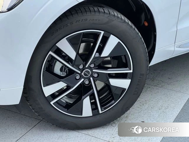 Volvo XC60 id 3957860 из Китая 17