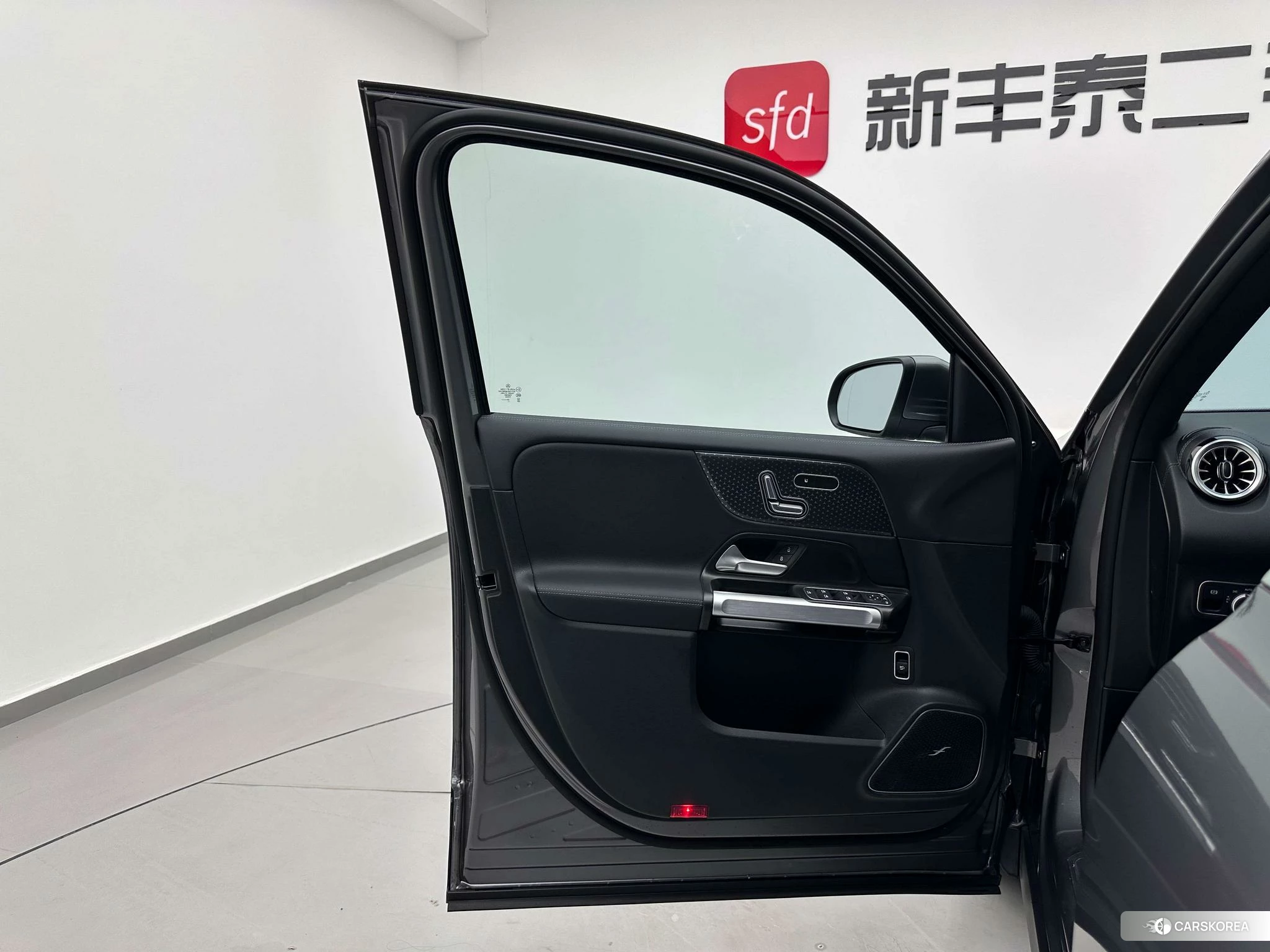 Mercedes-Benz EQB id 4405810 из Китая 17