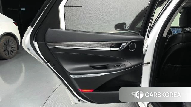 Hyundai Grandeur IG id 4448091 из Кореи 17